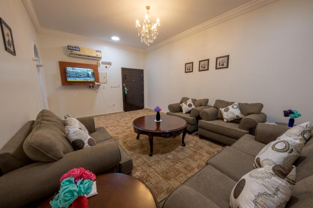 Jasmine Beach Hotel Suites 얀부 외부 사진