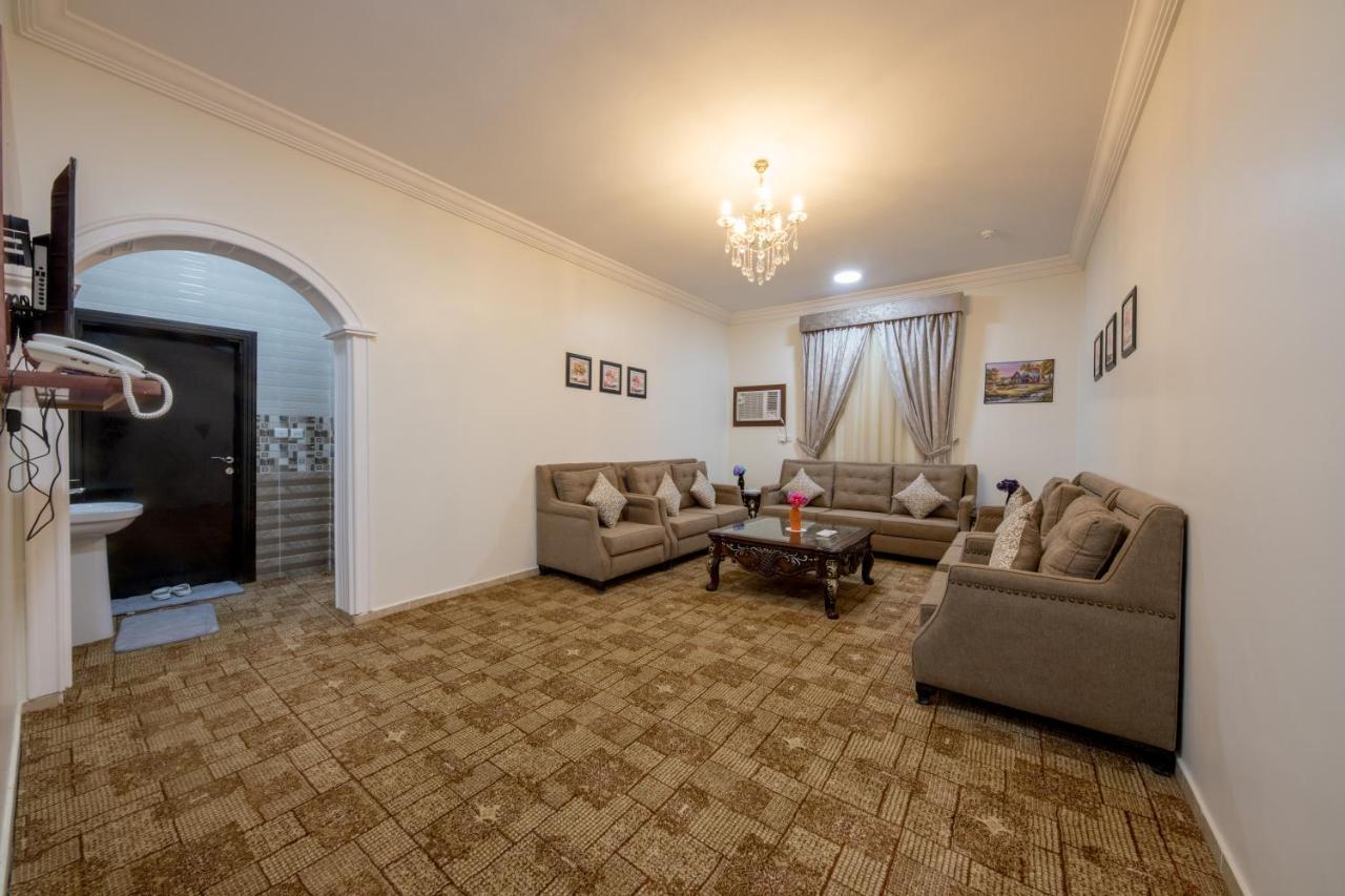 Jasmine Beach Hotel Suites 얀부 외부 사진